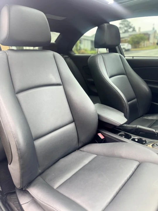 2009 BMW E81/E82/E88 1 Series - Image 10 of 17