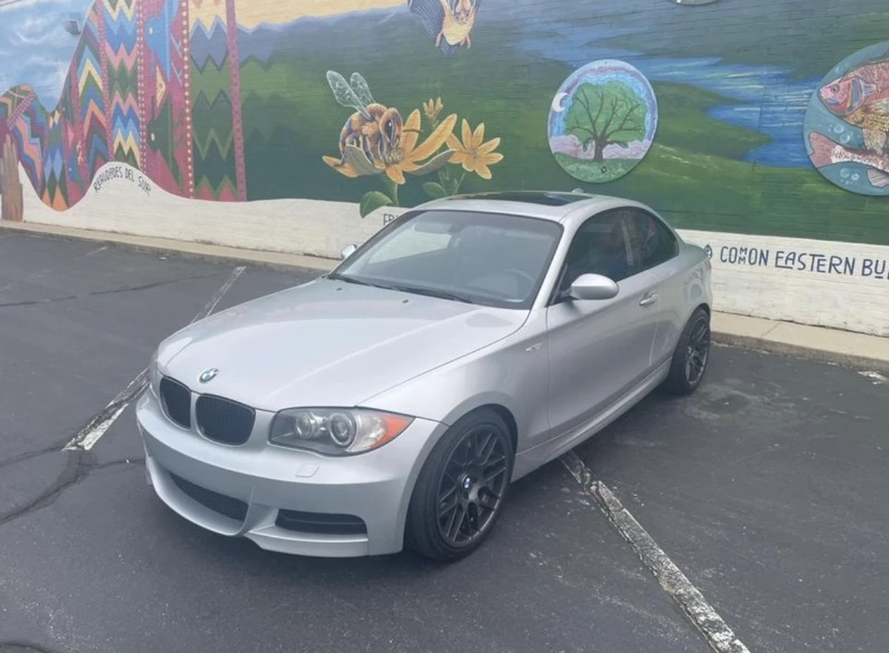 2009 BMW E82 135i & 135is - Image 5 of 9