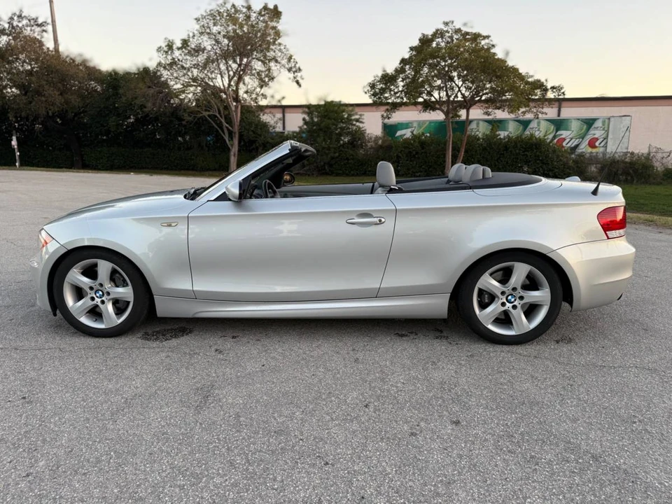 2009 BMW E82 135i & 135is - Image 2 of 16