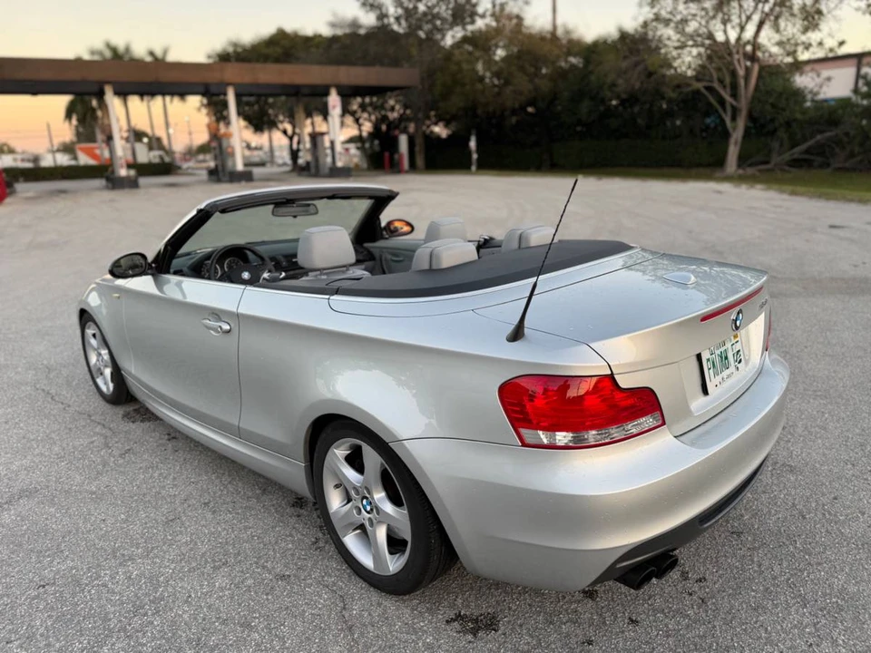 2009 BMW E82 135i & 135is - Image 3 of 16