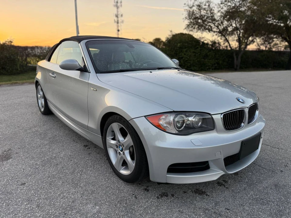 2009 BMW E82 135i & 135is - Image 9 of 16