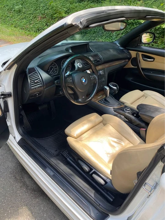 2009 BMW E82 135i & 135is - Image 5 of 13