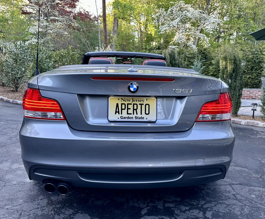 2009 BMW E82 135i & 135is - Image 10 of 31