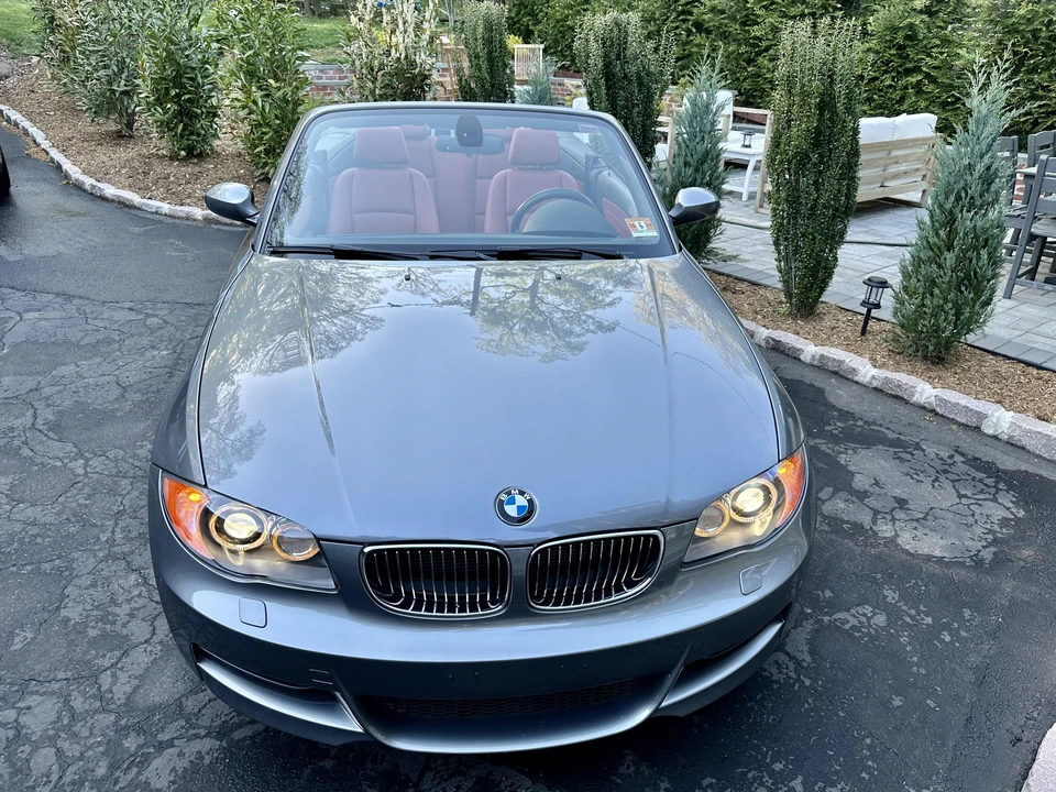 2009 BMW E82 135i & 135is - Image 6 of 31