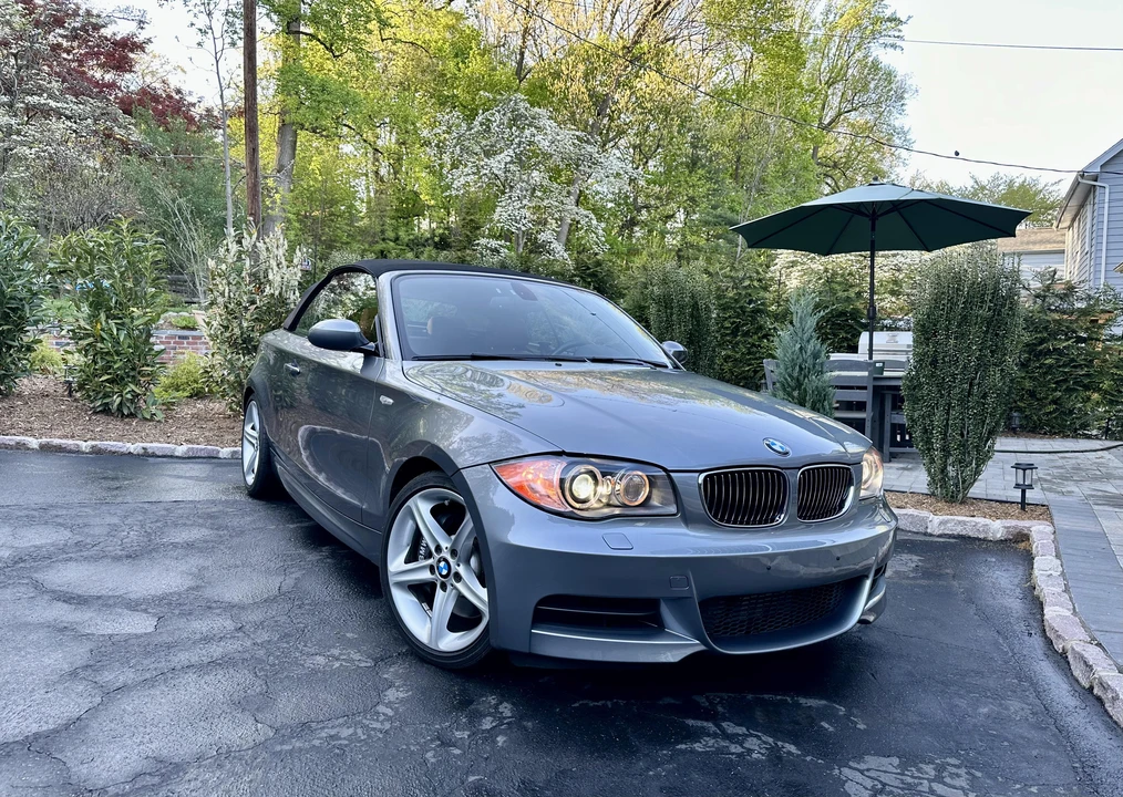 2009 BMW E82 135i & 135is - Image 16 of 31