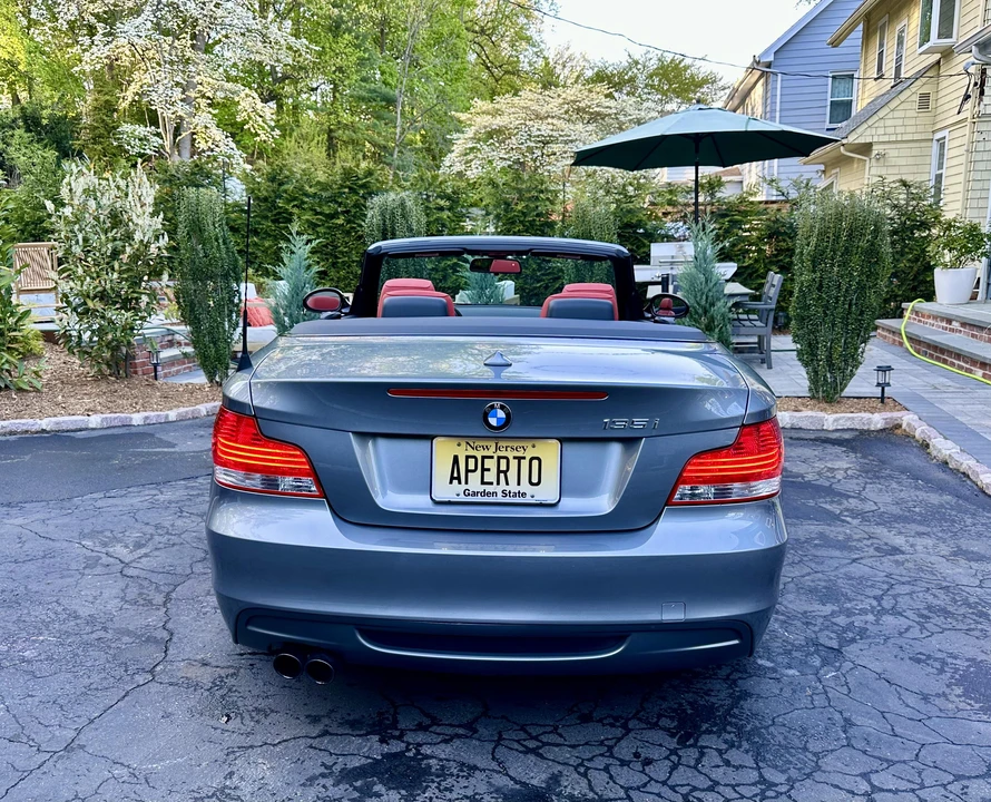 2009 BMW E82 135i & 135is - Image 9 of 31