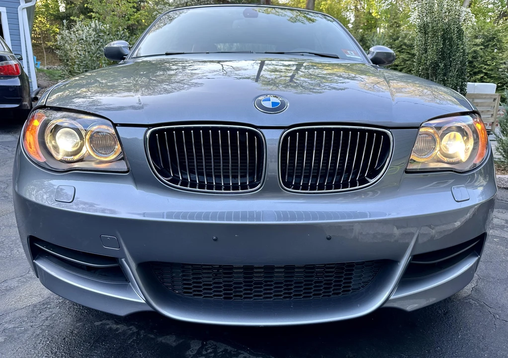 2009 BMW E82 135i & 135is - Image 20 of 31