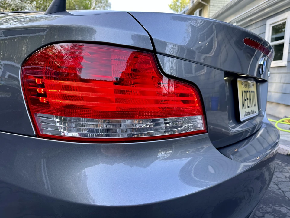 2009 BMW E82 135i & 135is - Image 29 of 31