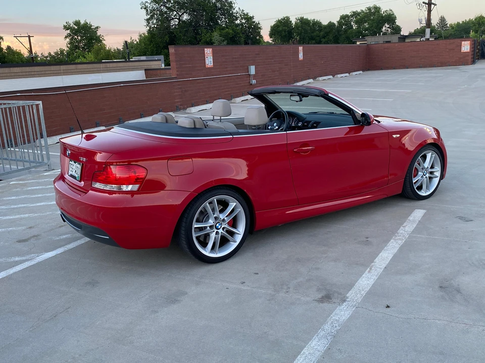 2009 BMW E82 135i & 135is - Image 8 of 31
