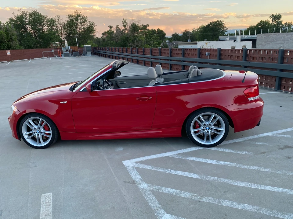 2009 BMW E82 135i & 135is - Image 7 of 31