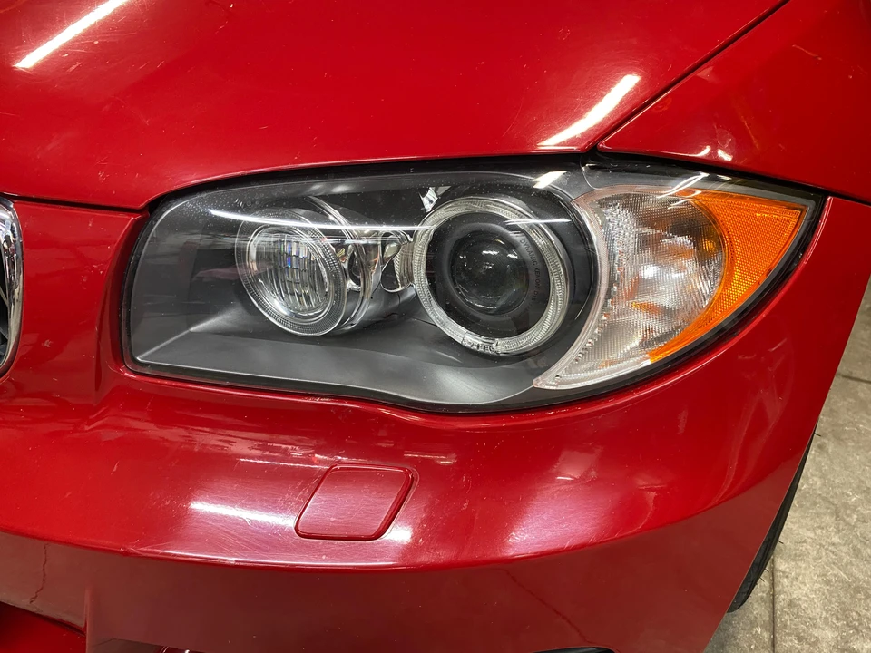 2009 BMW E82 135i & 135is - Image 28 of 31