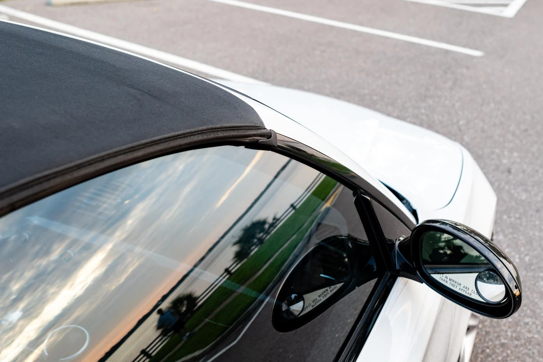 2009 BMW E82 135i & 135is - Image 25 of 31