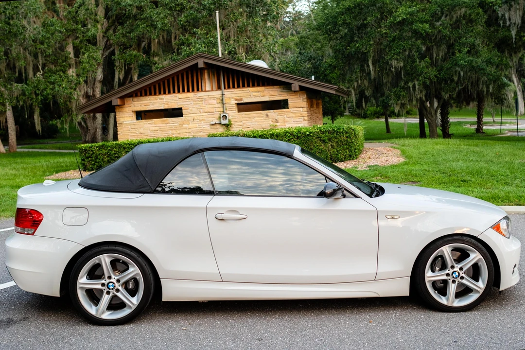 2009 BMW E82 135i & 135is - Image 3 of 31