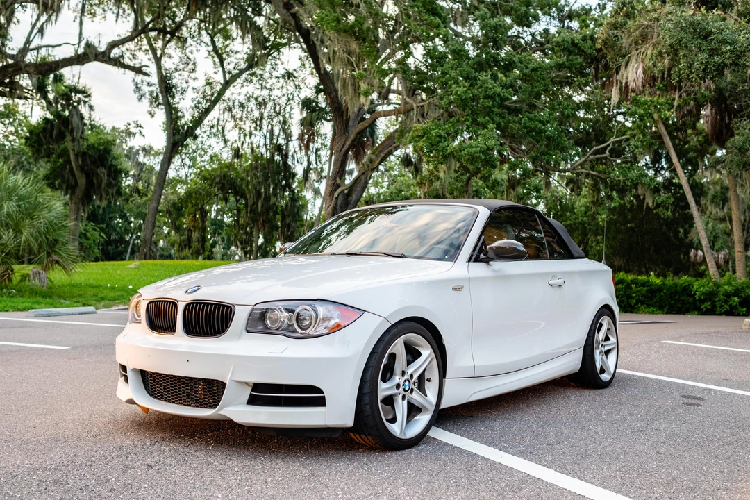 2009 BMW E82 135i & 135is - Image 16 of 31
