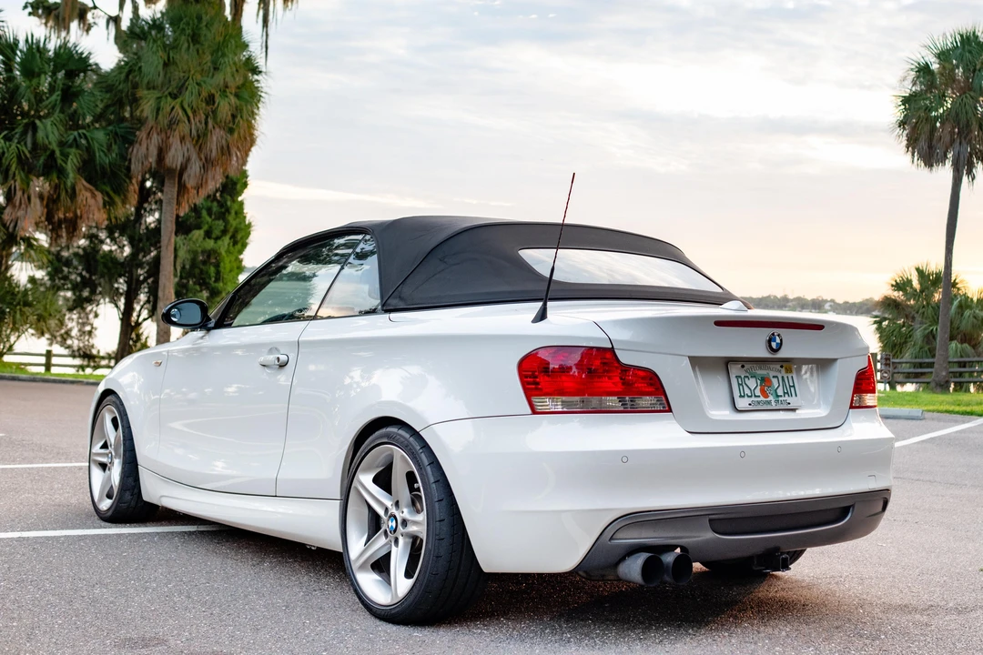2009 BMW E82 135i & 135is - Image 18 of 31