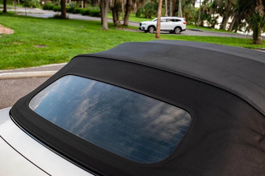 2009 BMW E82 135i & 135is - Image 23 of 31