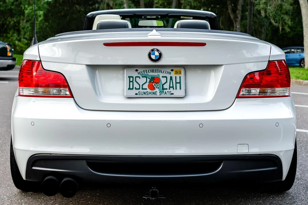 2009 BMW E82 135i & 135is - Image 5 of 31