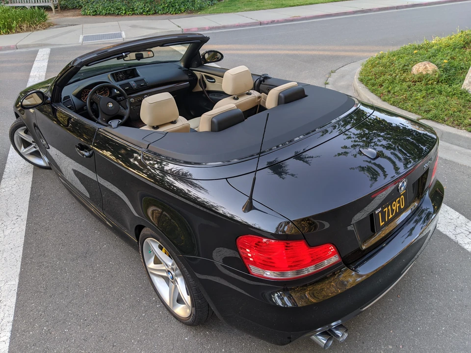 2009 BMW E82 135i & 135is - Image 22 of 31