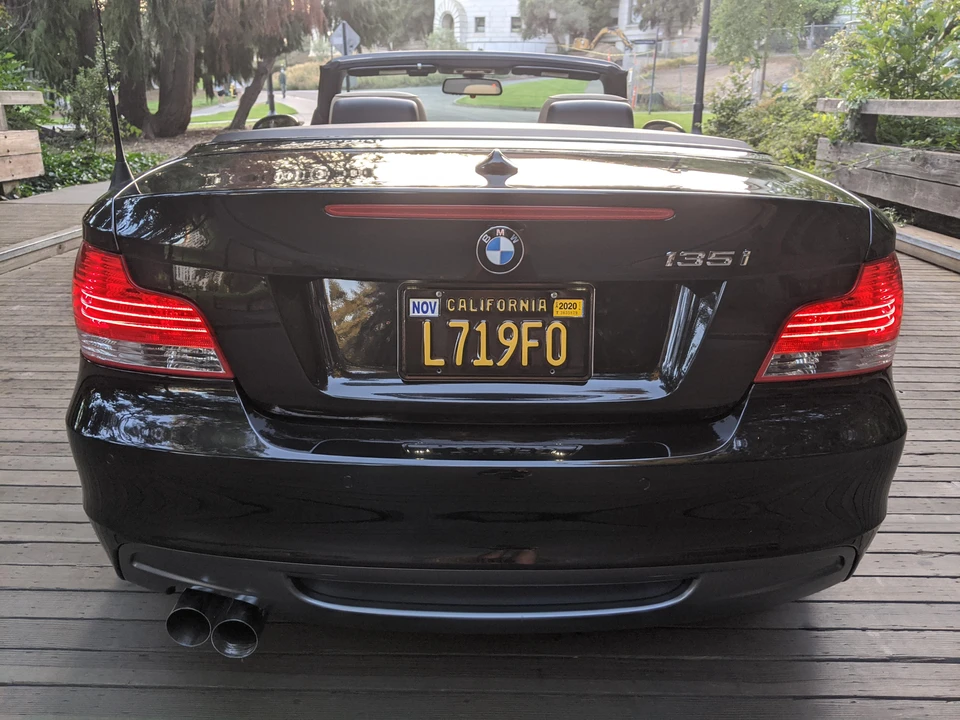 2009 BMW E82 135i & 135is - Image 29 of 31