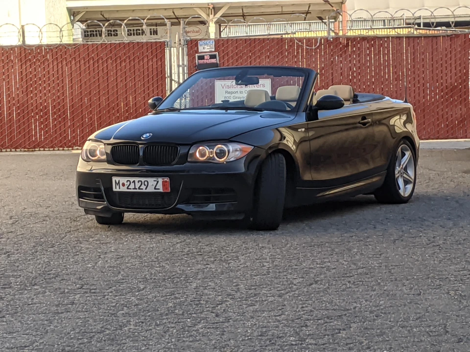 2009 BMW E82 135i & 135is - Image 13 of 31