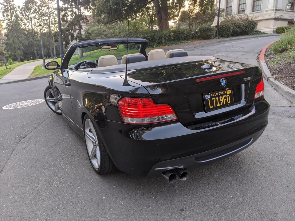 2009 BMW E82 135i & 135is - Image 26 of 31