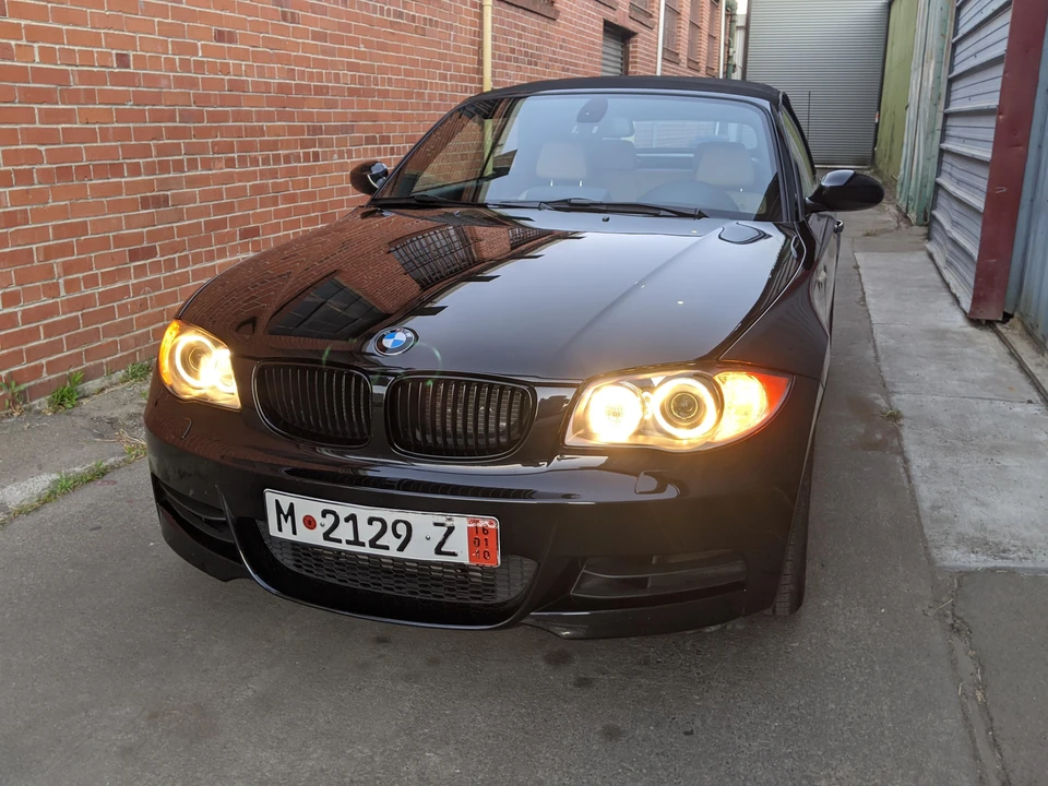 2009 BMW E82 135i & 135is - Image 11 of 31