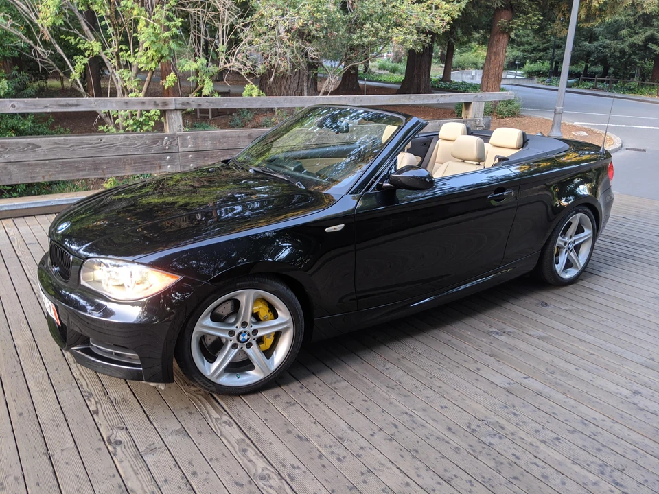 2009 BMW E82 135i & 135is - Image 14 of 31