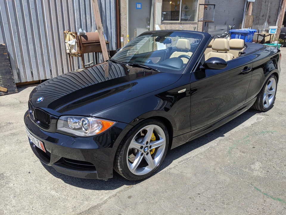 2009 BMW E82 135i & 135is - Image 15 of 31