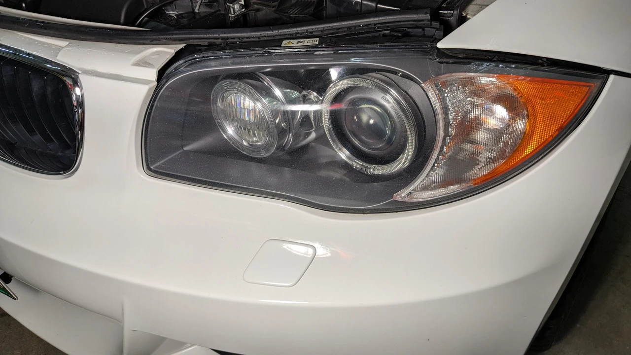 2009 BMW E82 135i & 135is - Image 30 of 31