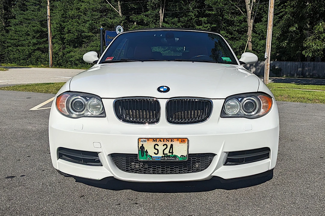 2009 BMW E82 135i & 135is - Image 9 of 31