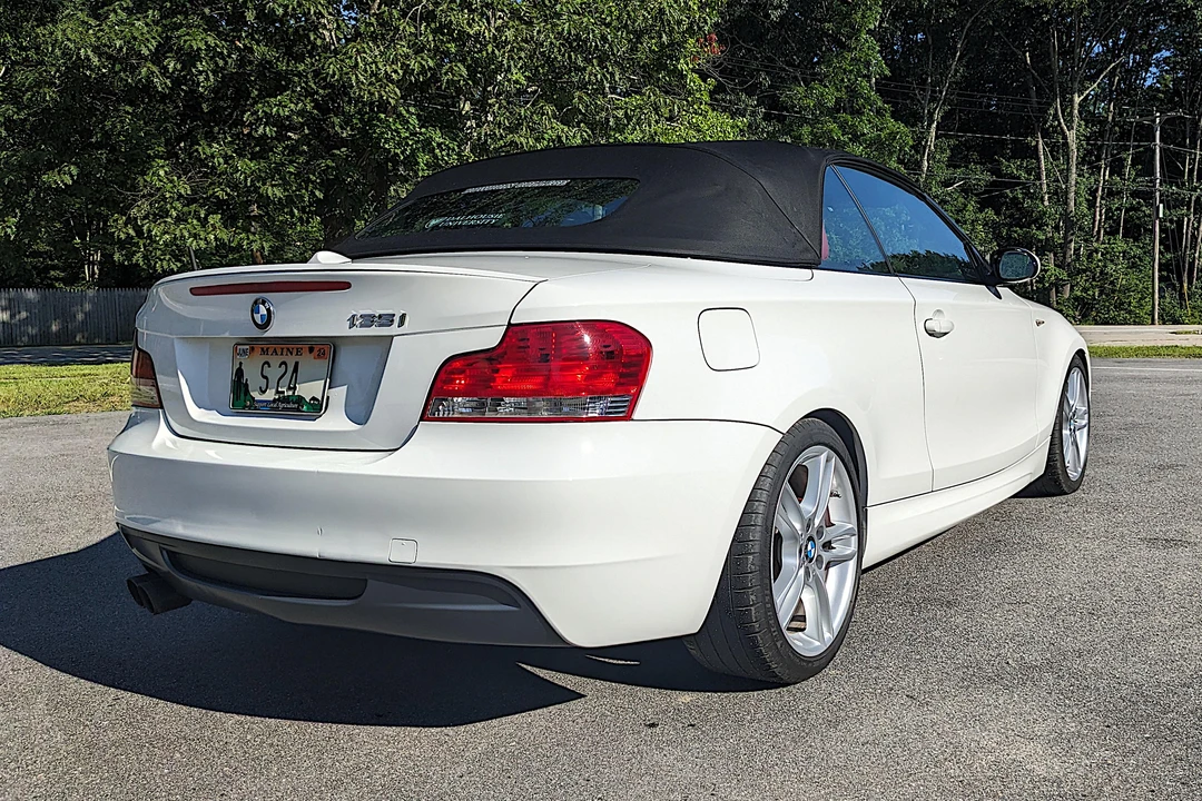 2009 BMW E82 135i & 135is - Image 17 of 31
