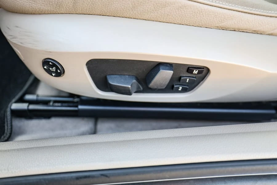 2009 BMW E82 135i & 135is - Image 22 of 31
