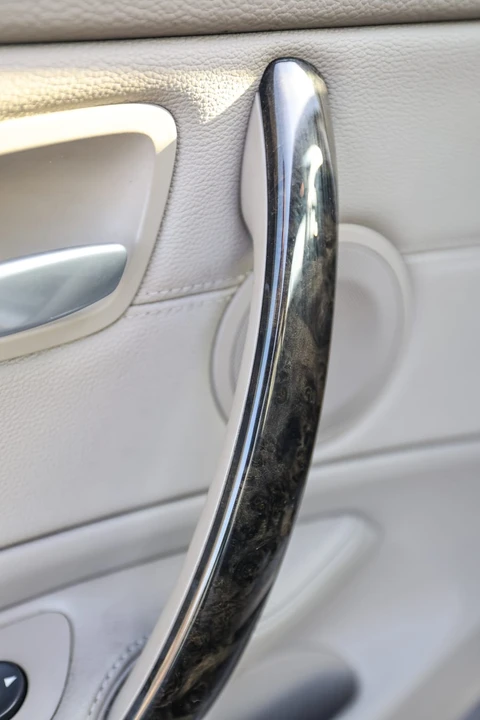 2009 BMW E82 135i & 135is - Image 24 of 31