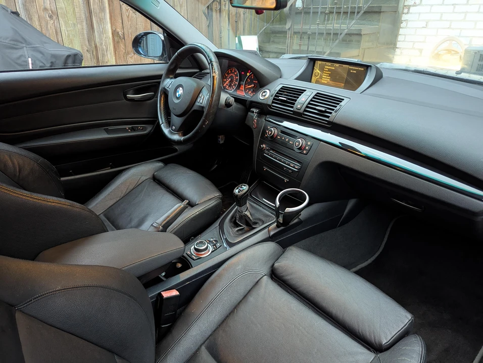 2009 BMW E82 135i & 135is - Image 7 of 16