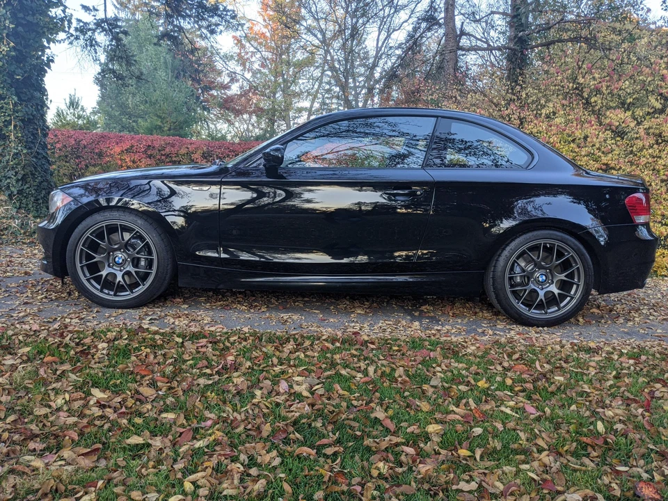 2009 BMW E82 135i & 135is - Image 15 of 15