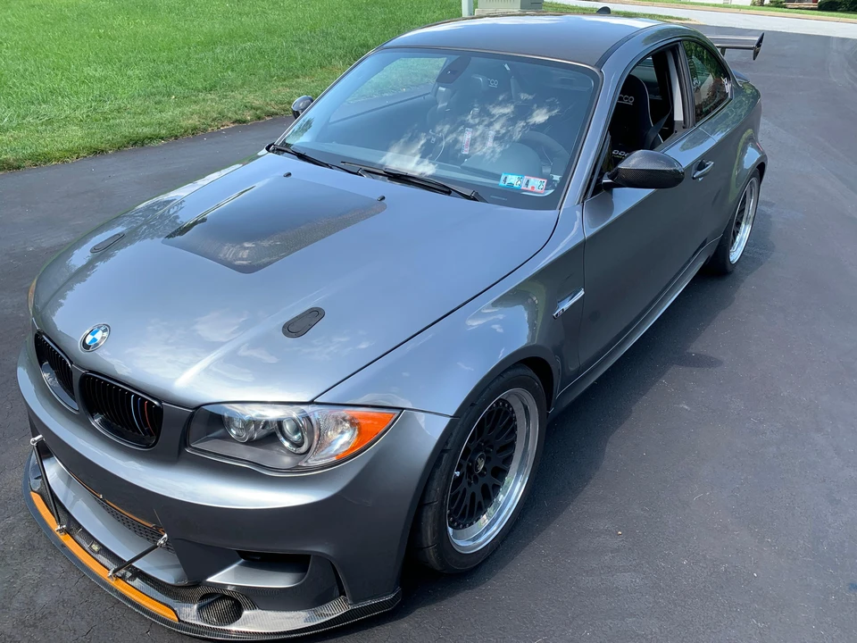 2009 BMW E82 135i & 135is - Image 8 of 31