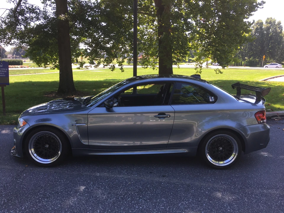 2009 BMW E82 135i & 135is - Image 16 of 31