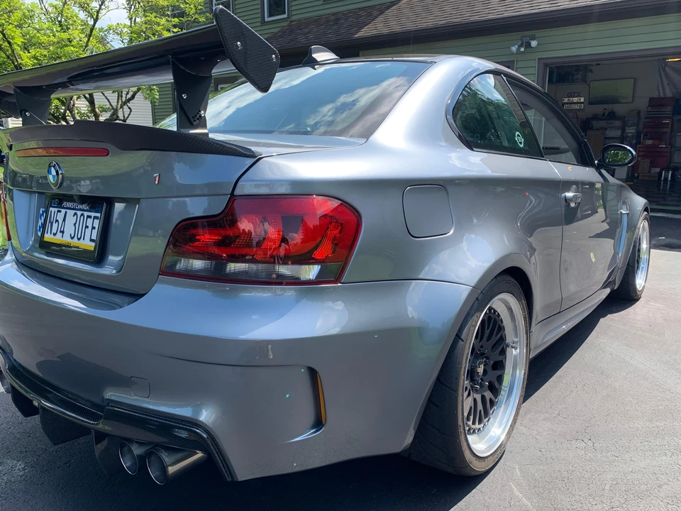 2009 BMW E82 135i & 135is - Image 23 of 31