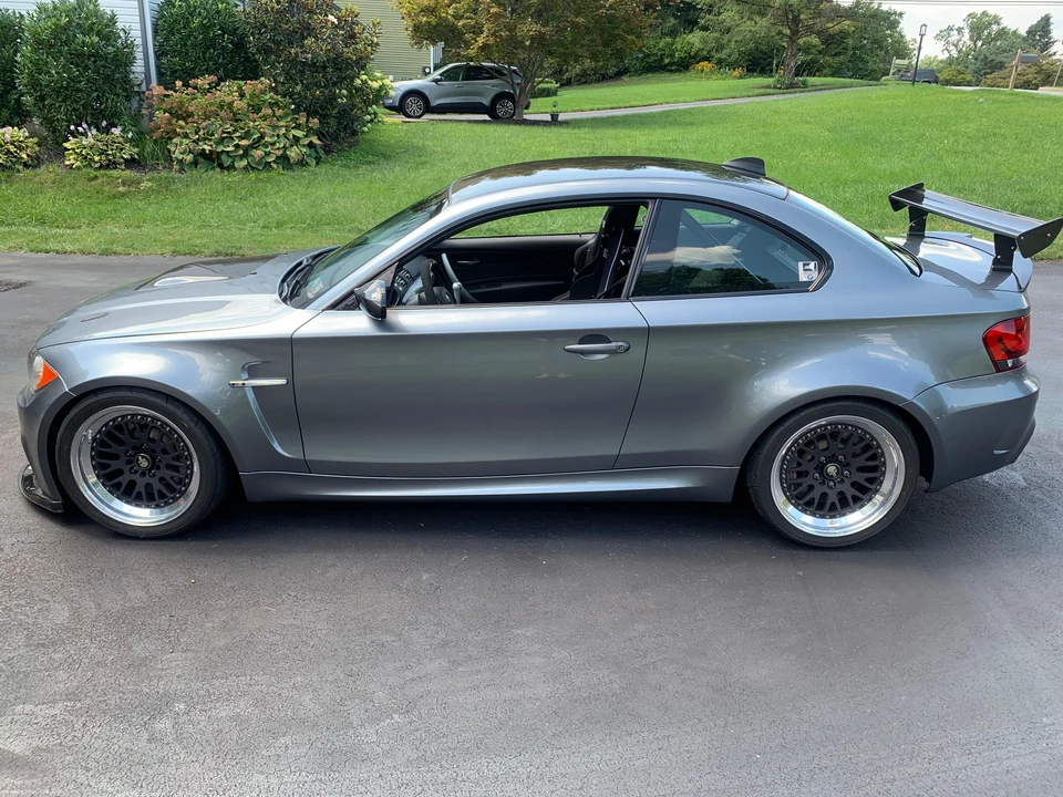 2009 BMW E82 135i & 135is - Image 14 of 31