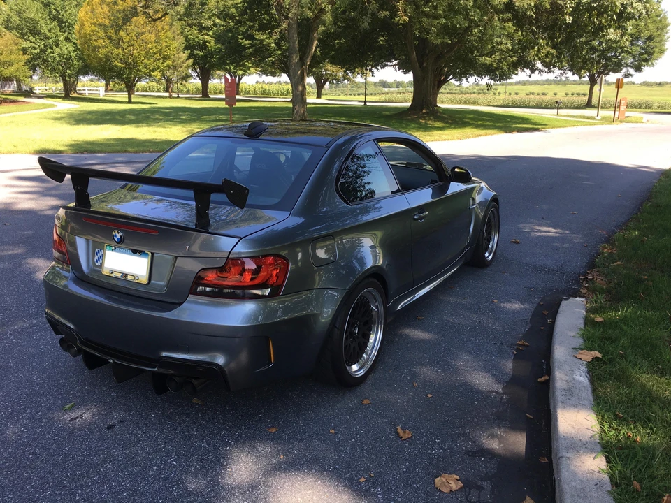 2009 BMW E82 135i & 135is - Image 22 of 31