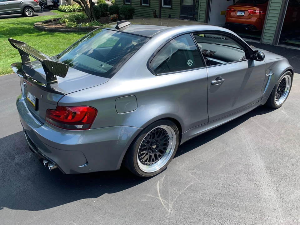 2009 BMW E82 135i & 135is - Image 24 of 31