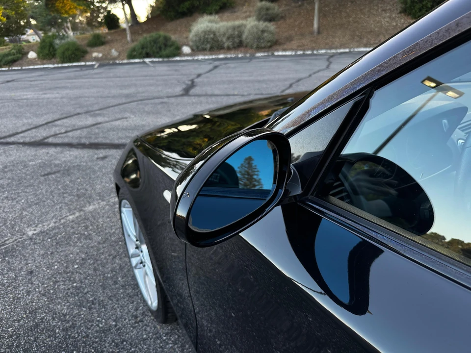 2009 BMW E82 135i & 135is - Image 14 of 31