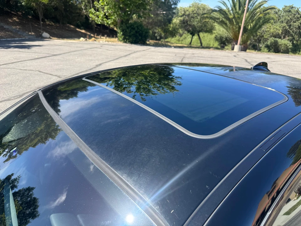 2009 BMW E82 135i & 135is - Image 13 of 31