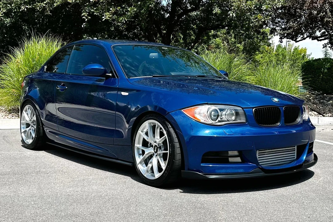 2009 BMW E82 135i & 135is - Image 9 of 31