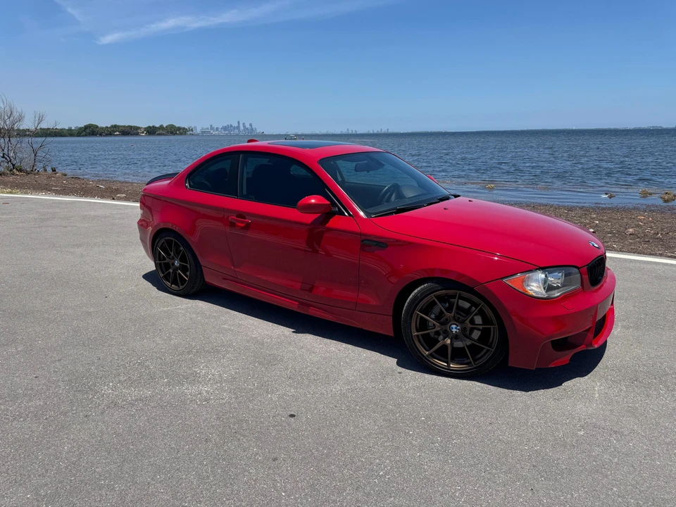 2009 BMW E82 135i & 135is - Image 11 of 31