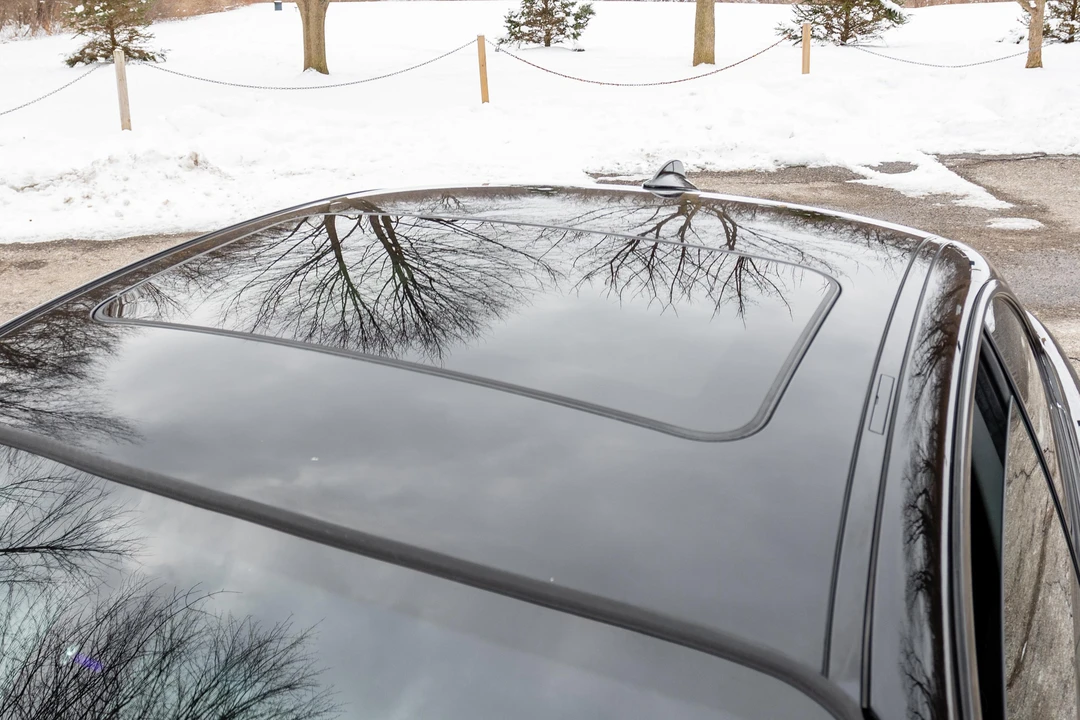 2009 BMW E82 135i & 135is - Image 18 of 27