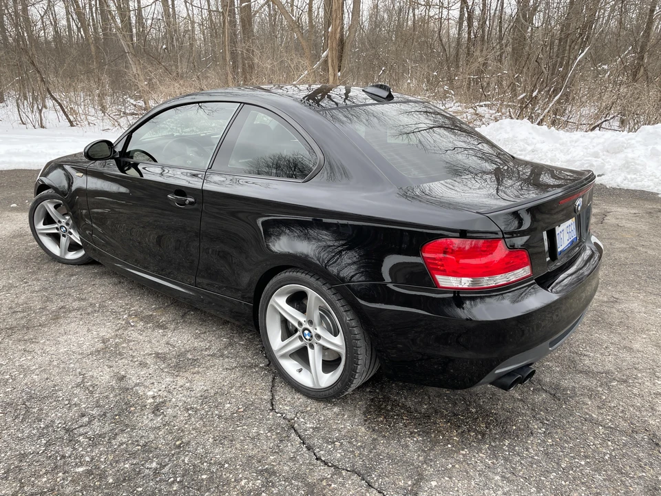 2009 BMW E82 135i & 135is - Image 7 of 27