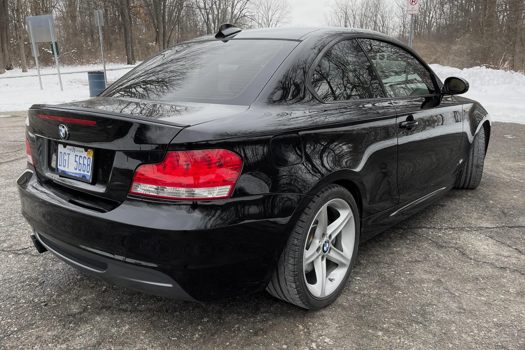 2009 BMW E82 135i & 135is - Image 4 of 27