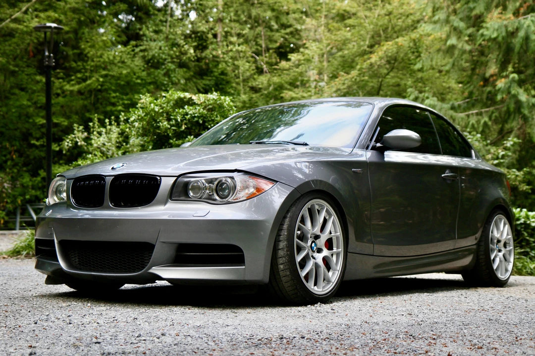 2009 BMW E82 135i & 135is - Image 7 of 31