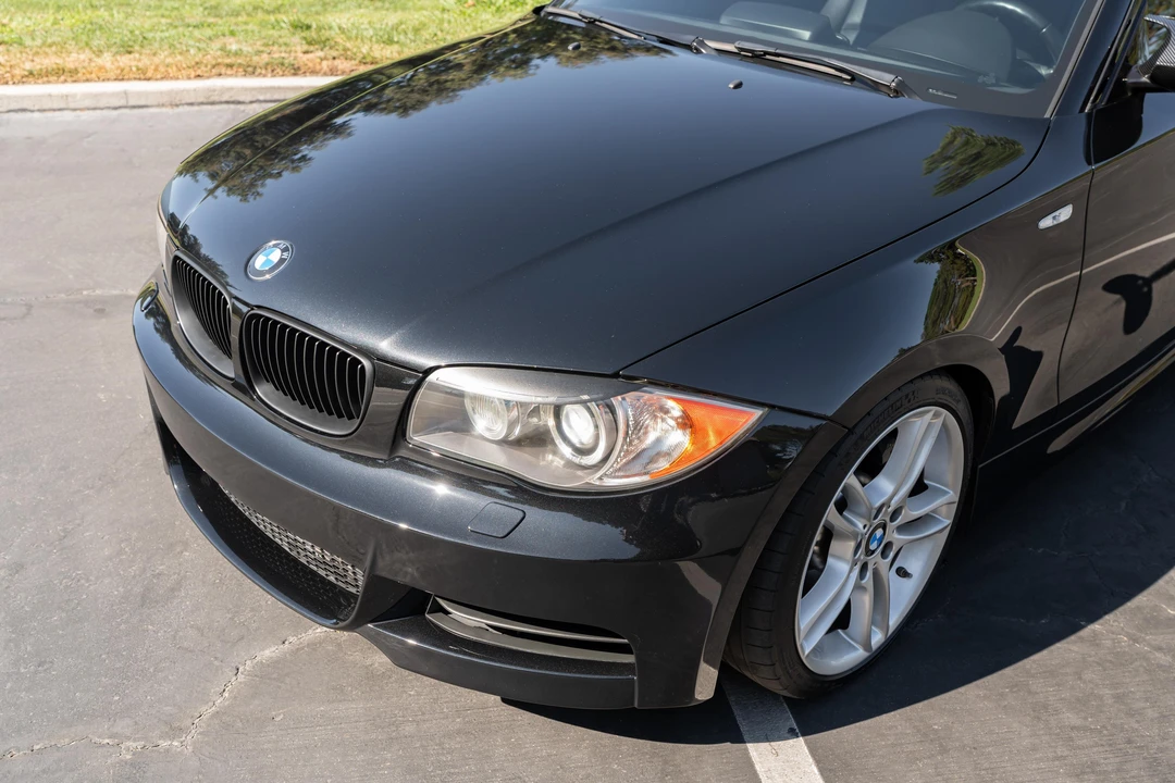 2009 BMW E82 135i & 135is - Image 16 of 31